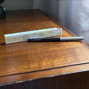 Clinique Quickliner for Eyes Intense Black